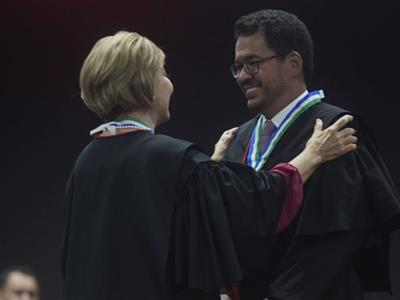 Foto da Notícia: Representando a advocacia, Hélio Nishiyama toma posse como desembargador