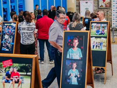 Foto da Notícia: Exposição convida famílias a despertar o sentimento de amor