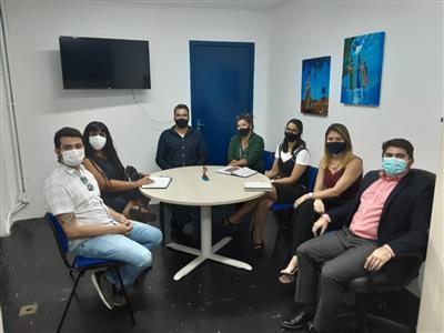 Foto da Notícia: Comissão da Jovem Advocacia da OAB-MT e Funac firmam parceria para orientação jurídica a reeducandos